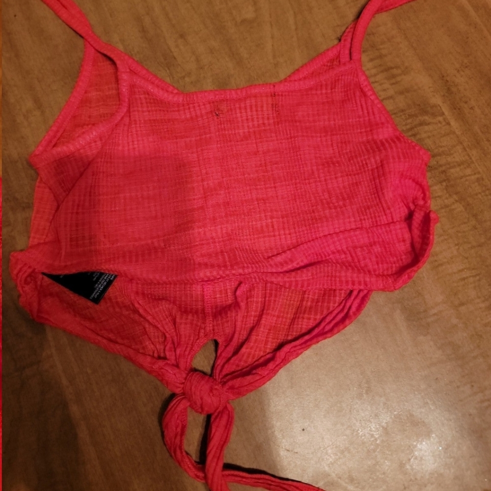 Crop top - Picture 3 of 3